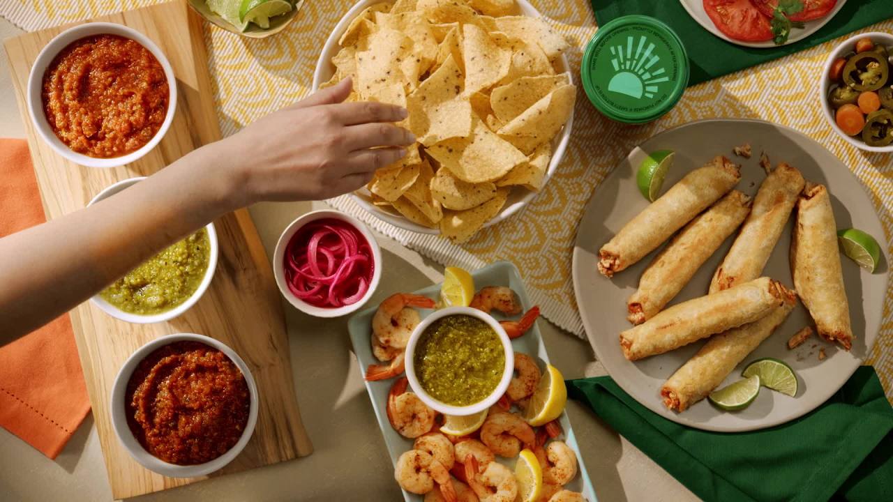 thumbnail video image 2 of Late July Snacks Medium Salsa, 15.5 oz Jar, 2 of 14