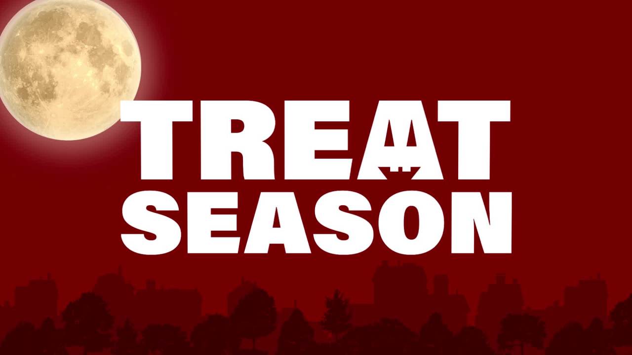 thumbnail video image 2 of M&M's, Snickers, Skittles & Twix Halloween Candy Variety Pack, 60 Pieces Bulk Bag, 2 of 10