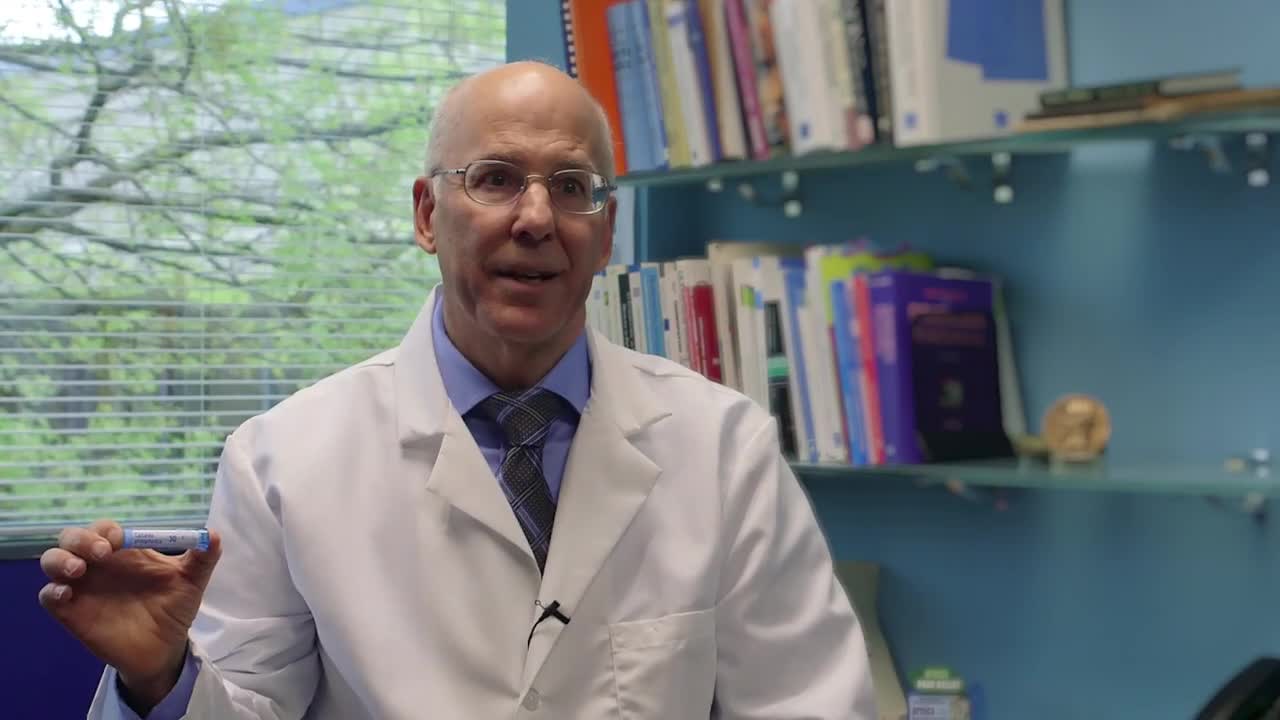 thumbnail video image 2 of Boiron Calcarea Phosphorica 30C, Homeopathic Medicine for Growing Bone Pain Relief, 80 Pellets, 2 of 11