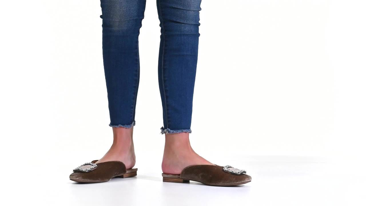 thumbnail video image 2 of Journee Womens Sonnia Mules Square Toe Slip On Evening Dress Flats, 2 of 10