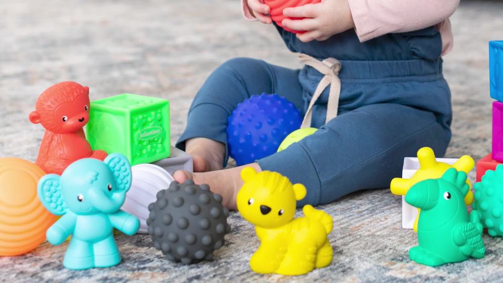 Infantino Sensory Balls, Blocks & Buddies, 612 Months, 20Piece Set