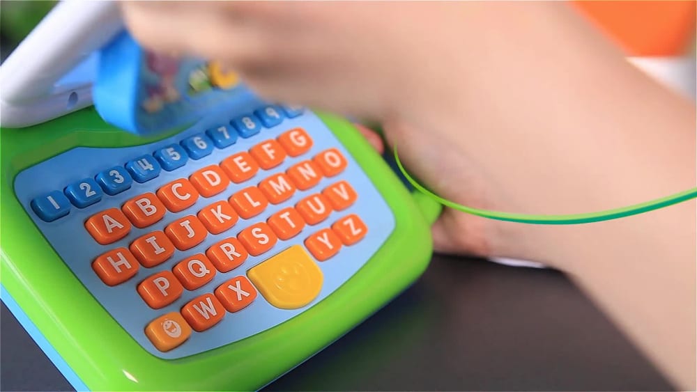 LeapFrog 2in1 LeapTop Touch Learning Laptop for Kids Ele