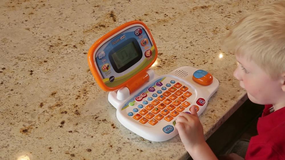 VTech Tote and Go Laptop Pink