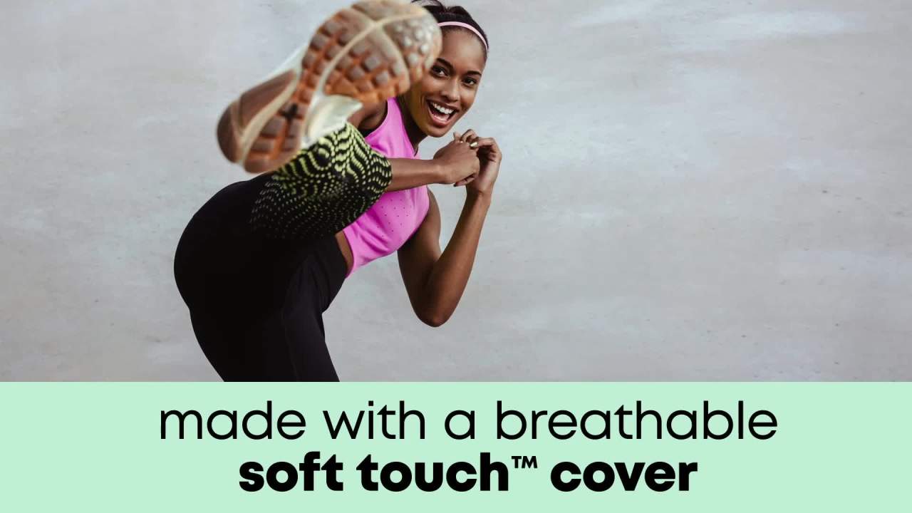 thumbnail video image 2 of U by Kotex Clean & Secure Maxi Pads, Heavy Absorbency, 44 Count, 2 of 9