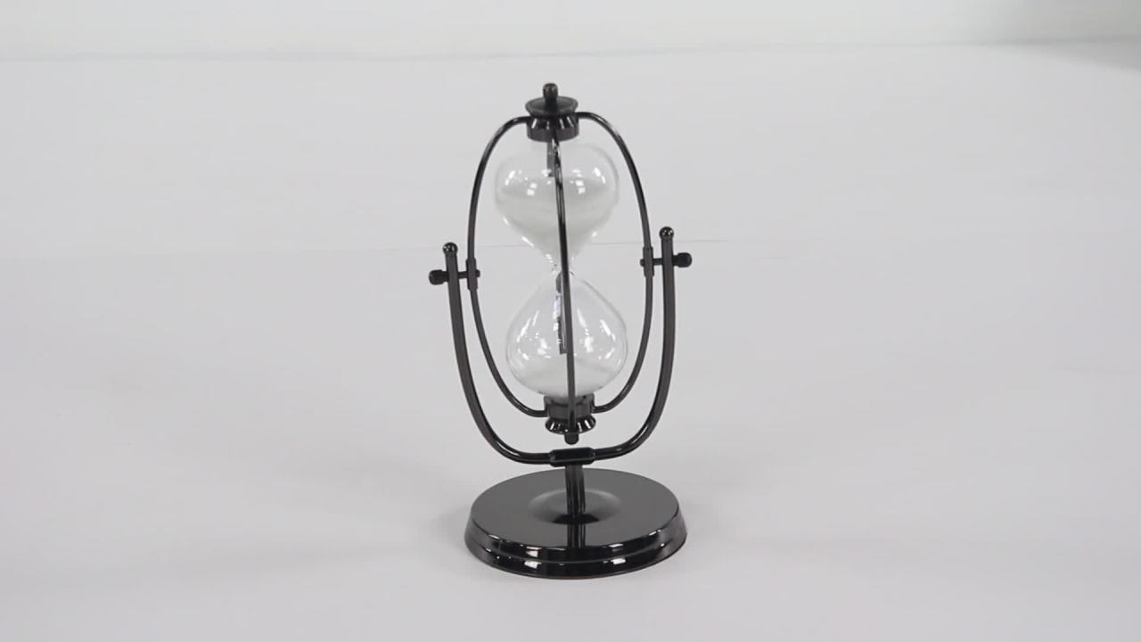 thumbnail video image 2 of DecMode Black Metal Vintage Timer, 2 of 8