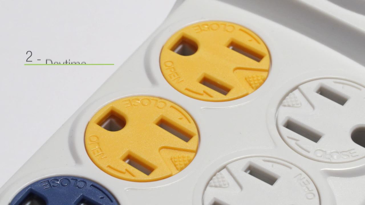 thumbnail video image 2 of Zilla 24/7 Digital Timer Power Center Digital, 2 of 12