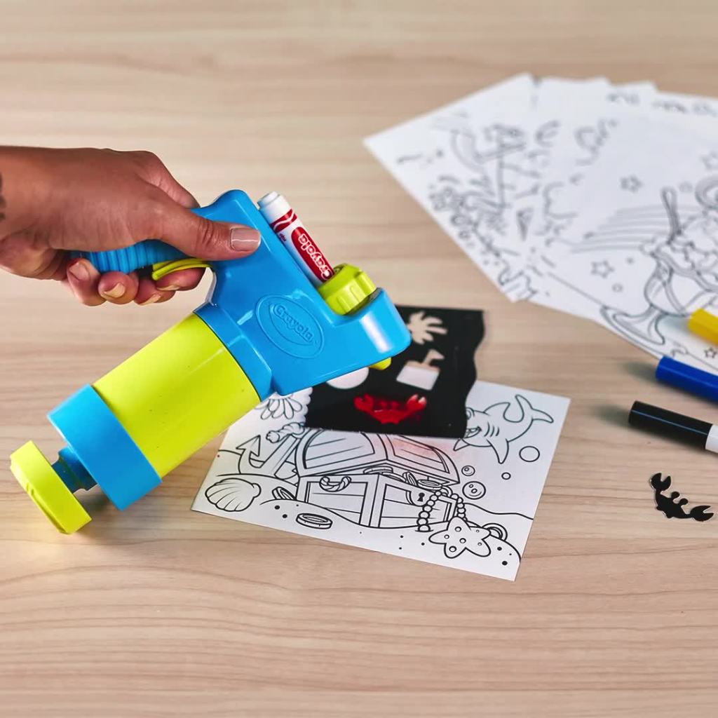 thumbnail video image 2 of Crayola Mini Marker Sprayer, Washable Art Markers, Art Toys for Kids, Beginner Unisex Child, 2 of 9