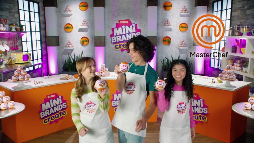 thumbnail video image 2 of Mini Brands Create MasterChef Blindbox Capsule, Collectible Unbox Surprise Toy for Kids, Teens & Adults Ages 3+ by ZURU, 2 of 13