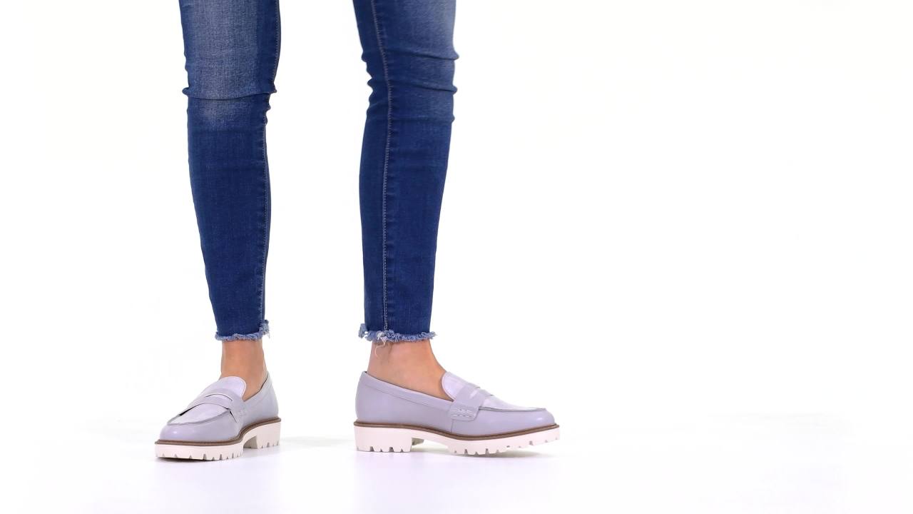 thumbnail video image 2 of Journee Womens Kenly Narrow Width Slip On Round Toe Loafer, 2 of 9