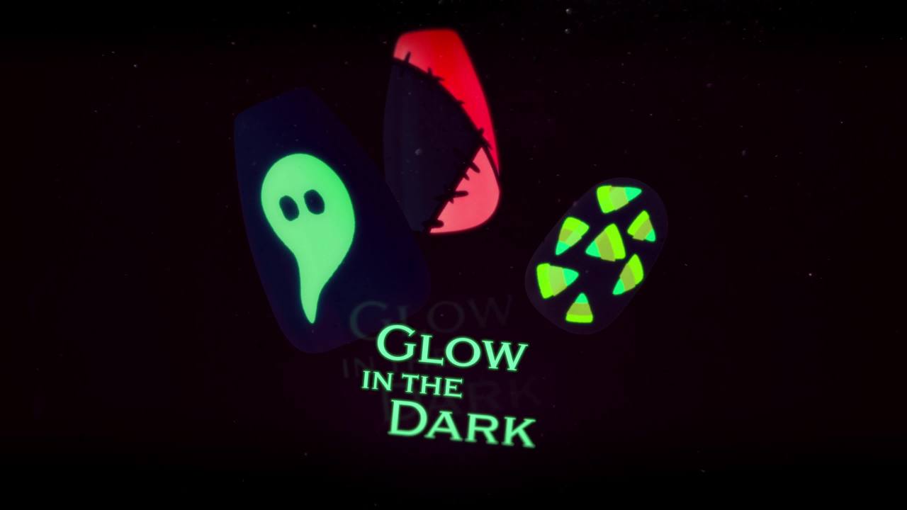 thumbnail video image 2 of KISS Voguish Fantasy Glow in the Dark, Press On Nails, Dark Clowns, Black, Short Oval, 28 Count, 2 of 9