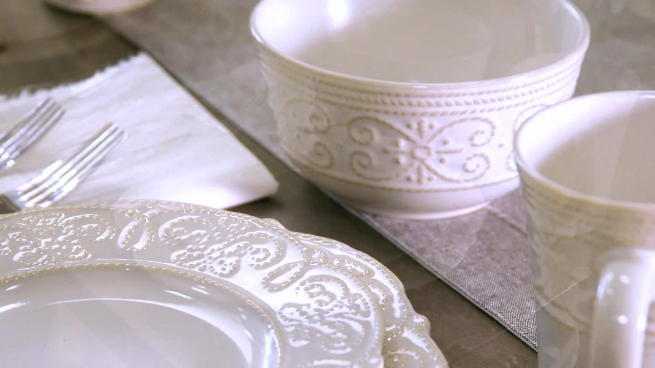 thumbnail video image 2 of Pfaltzgraff® Abby 16-Piece Dinnerware Set Round White, 2 of 11