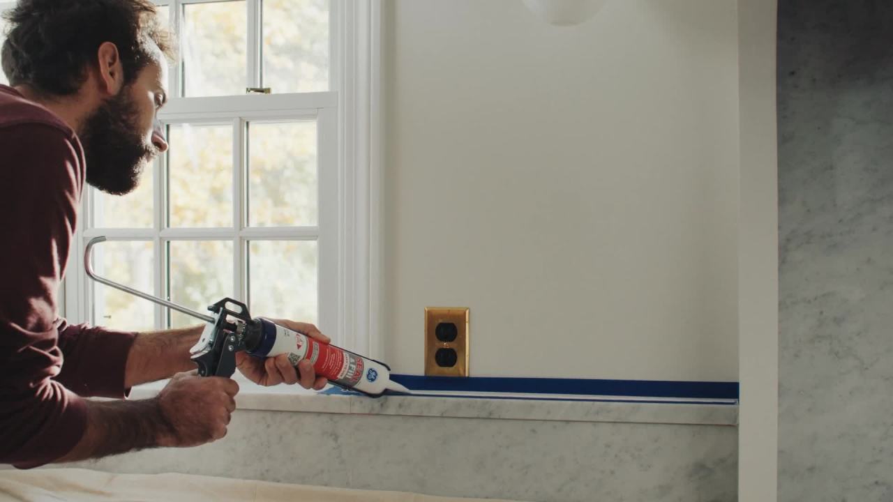 thumbnail video image 2 of GE Seal And Fill Multipurpose Kitchen & Bath, Pack of 1, Clear 10 fl oz Cartridge, 2 of 15