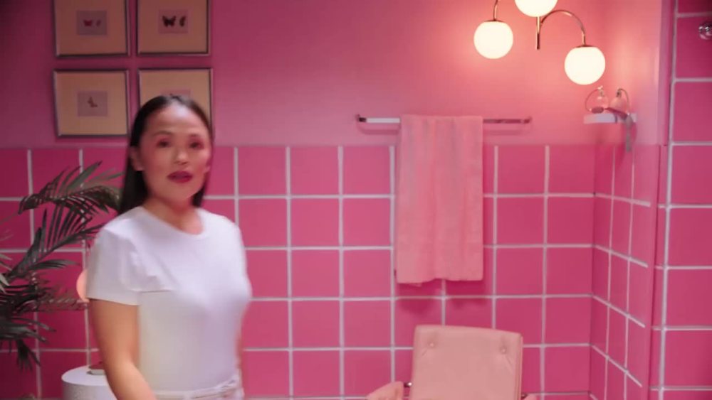 thumbnail video image 3 of TheraBreath Whitening Alcohol-Free Mouthwash, Fresh Breath Mouthrinse, Dazzling Mint, 16 fl oz, 3 of 14