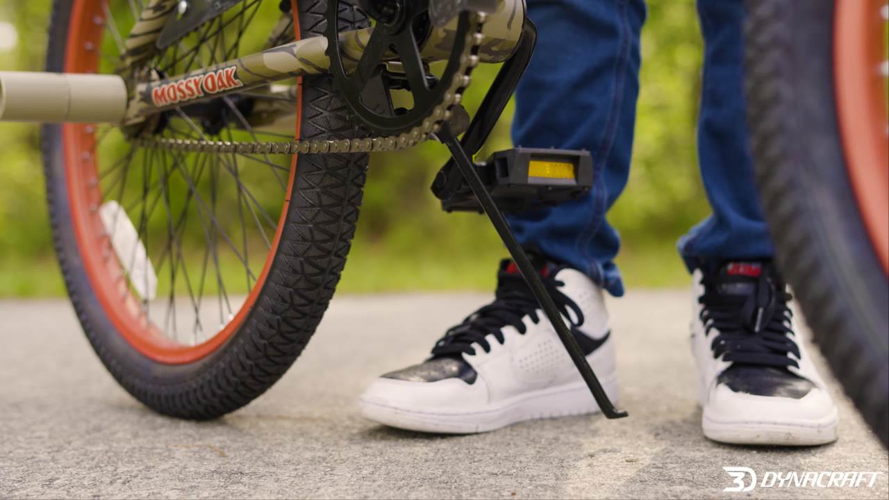 thumbnail video image 2 of Mossy Oak 20" BMX Bike, 2 of 12