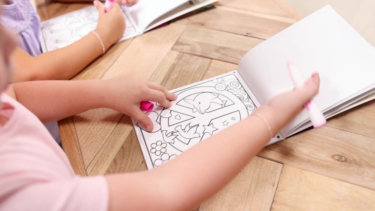 thumbnail video image 2 of Melissa & Doug On the Go Magicolor Coloring Pad - Friends and Fun, 2 of 10