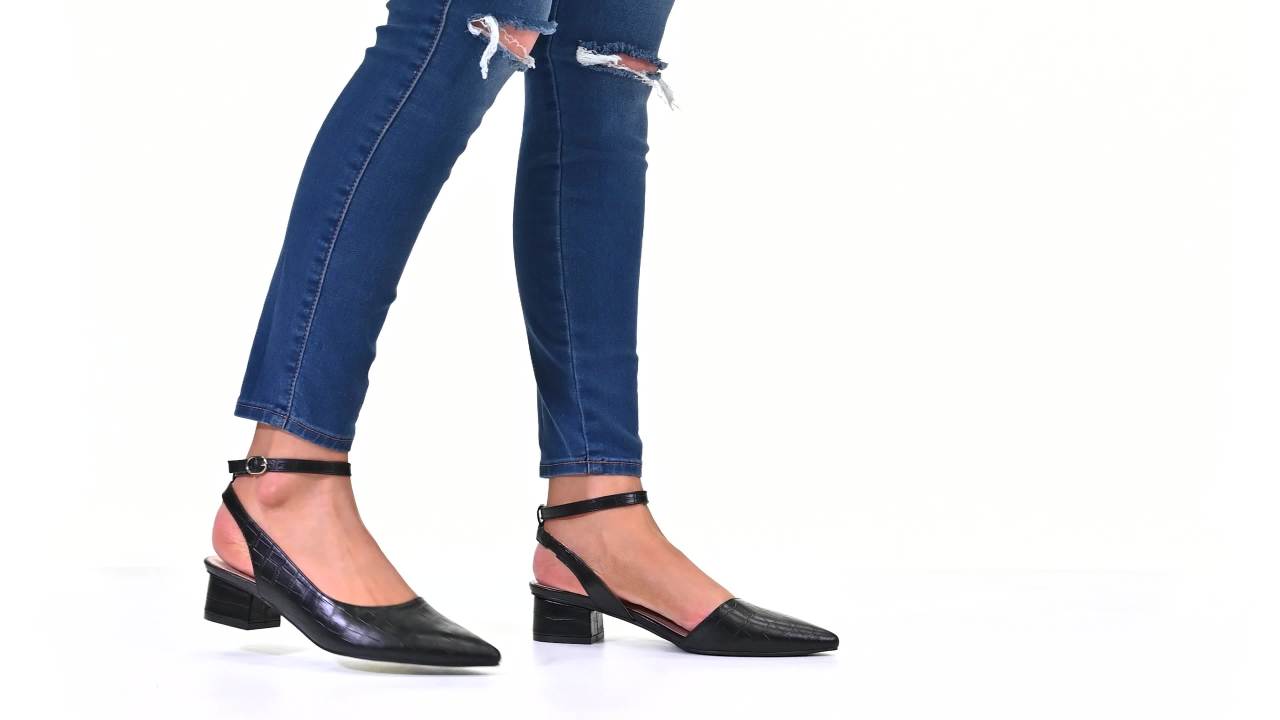 thumbnail video image 2 of Journee Womens Keefa Pointed Toe Low Block Heel Pumps, Widths Available, 2 of 10