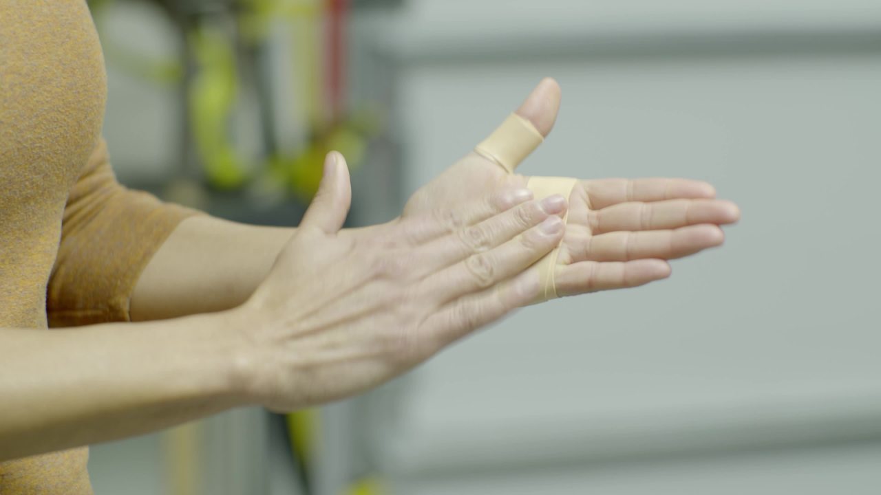 thumbnail video image 2 of Nexcare Waterproof First Aid Tape, Hospital Grade, 1/Roll, 2 of 11