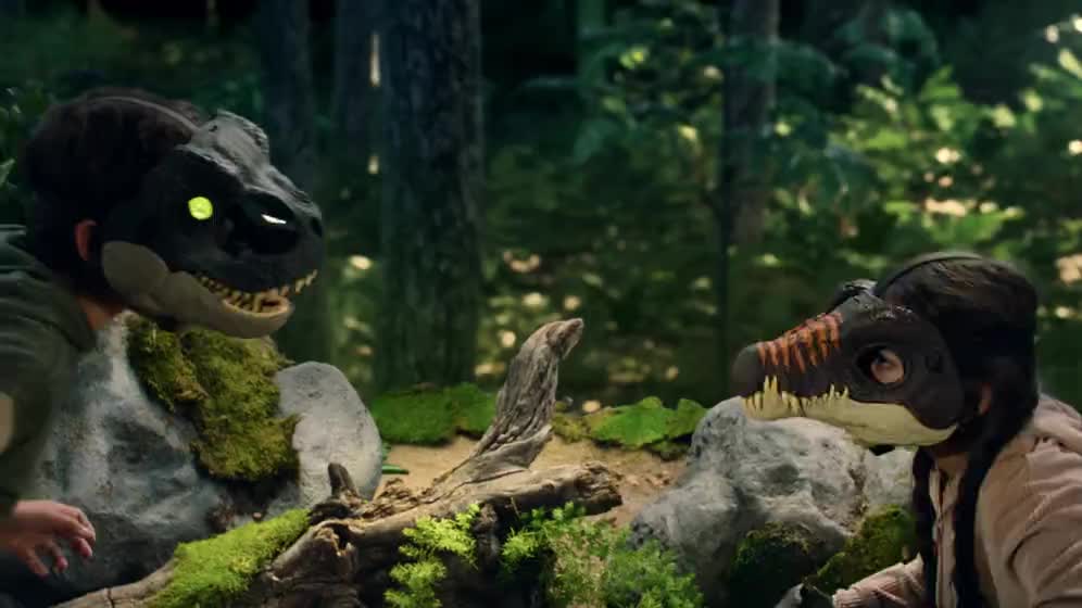 thumbnail video image 2 of Jurassic World Rebirth Spinosaurus Dinosaur Mask, Role-Play Head Wear, Movie-Inspired Costume Gear, 2 of 8