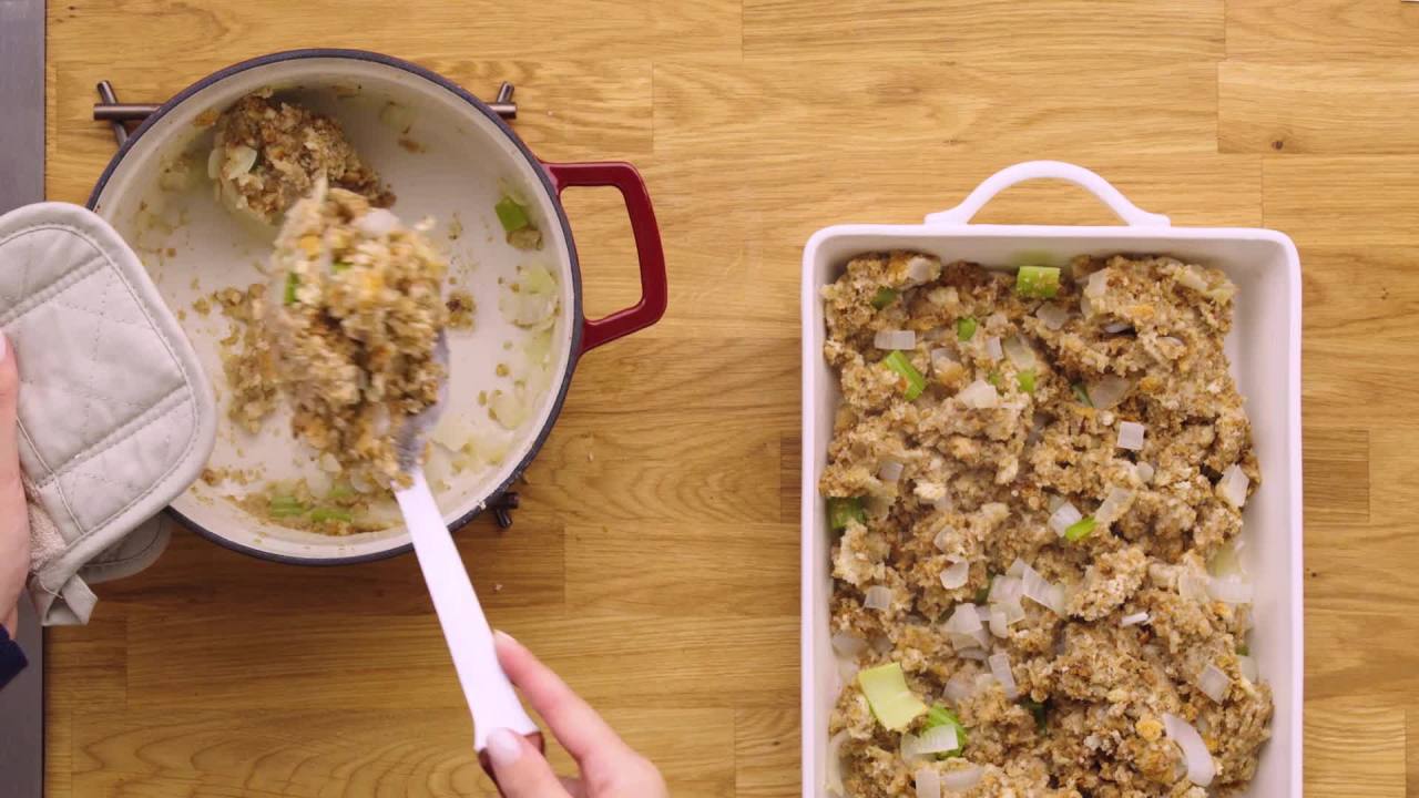 Pepperidge Farm Herb Seasoned Classic Stuffing, 12 oz. Bag