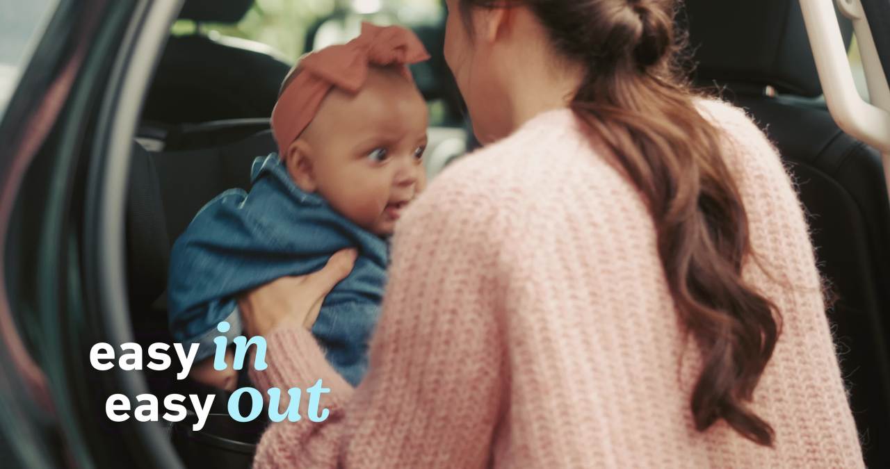 thumbnail video image 2 of Graco EasyTurn 360 2-in-1 Convertible Car Seat, Cyran, Black, 2 of 10