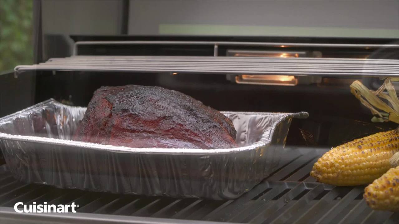 thumbnail video image 2 of Cuisinart Smoked Bacon Molasses BBQ Sauce, 13 fl oz Bottle, 2 of 10