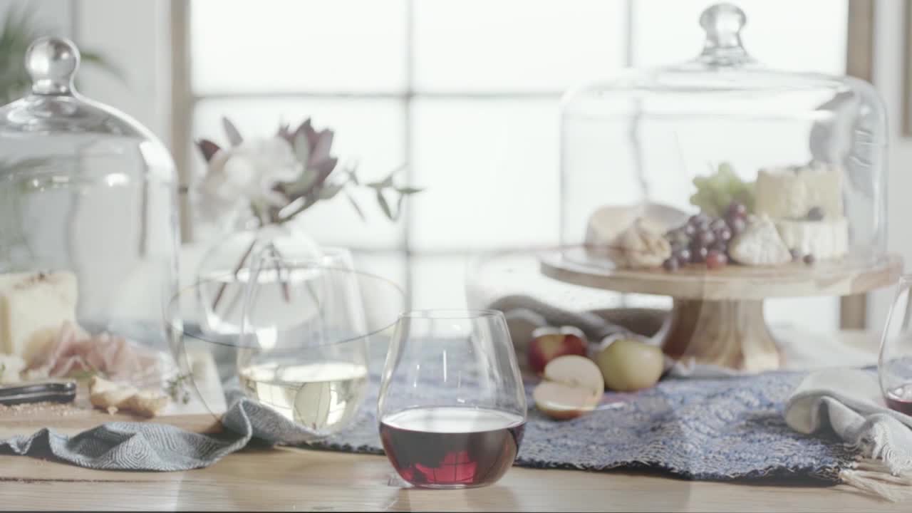 thumbnail video image 2 of Libbey Signature Red and White Wine Glasses Set of 12, Elegant, Dishwasher Safe Glass Wine Glasses, Stemless Glassware for Birthdays, Weddings, 2 of 9