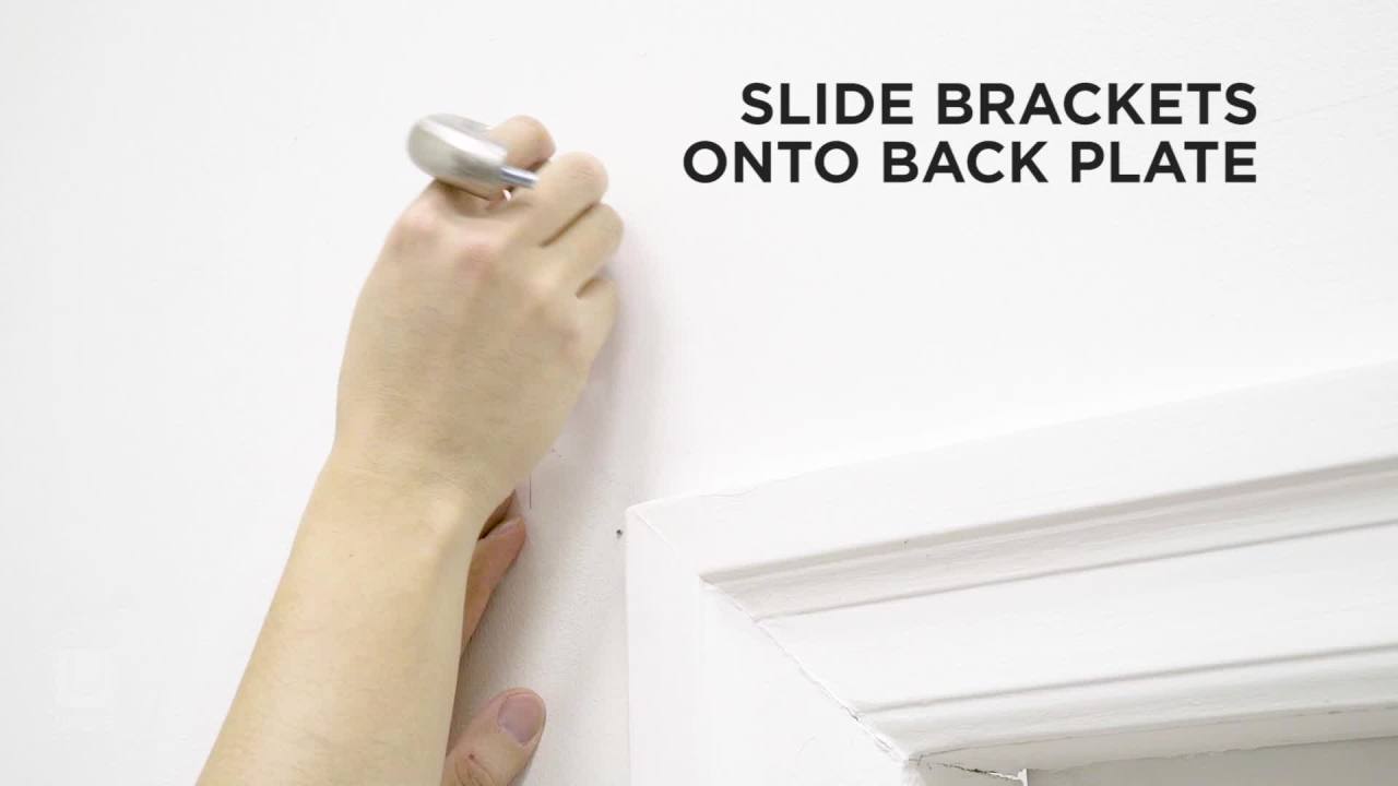 thumbnail video image 4 of Umbra Twilight Expandable Blackout Curtain Rod 28-48", 4 of 4