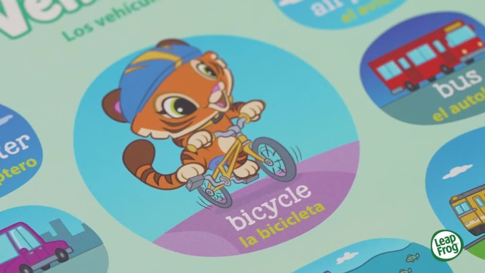 thumbnail video image 2 of Leapfrog Learning Friends 100 Words Bilingual Electronic Book for Toddlers, Teaches Words, Spanish, 2 of 15