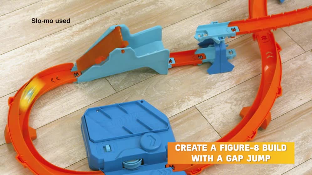 thumbnail video image 3 of Hot Wheels Track Creator Boosted Jump Speedway Set with 1:64 Scale Toy Car & Motorized Booster, 3 of 8