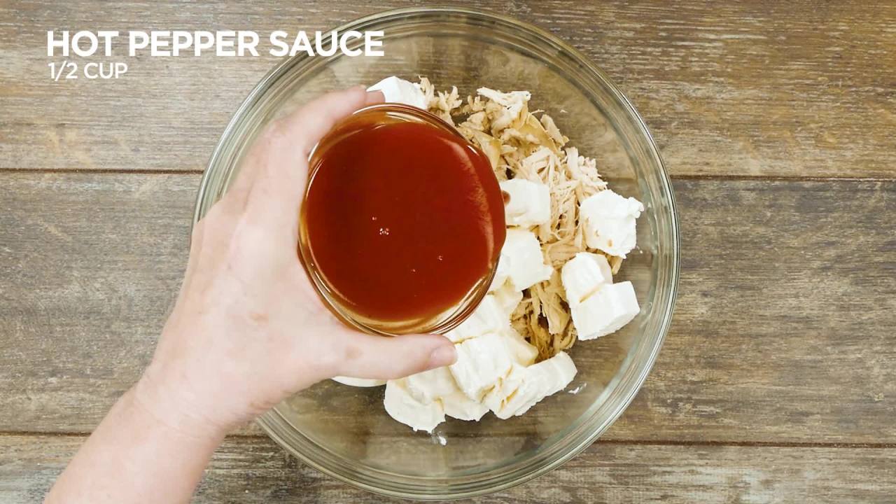 thumbnail video image 2 of Kraft Ranch Salad Dressing, 1 gal Jug, 2 of 8