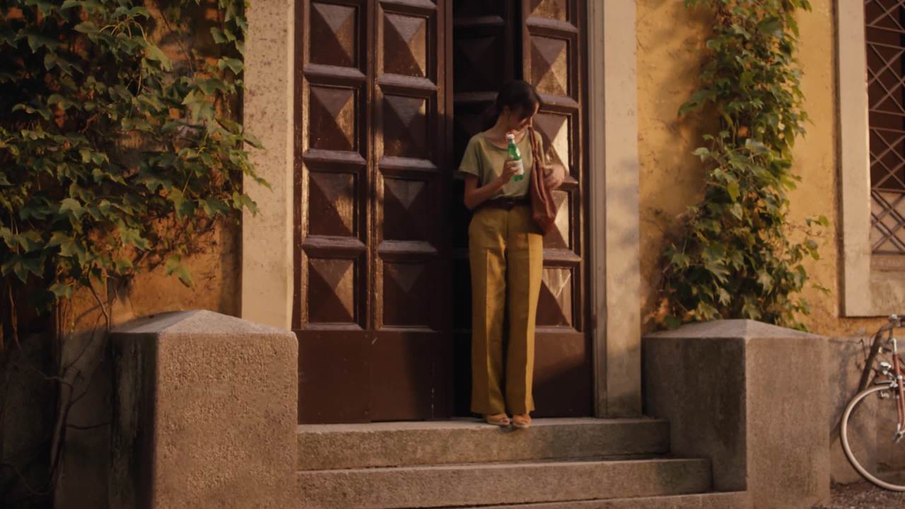 thumbnail video image 2 of S.Pellegrino Sparkling Natural Mineral Water, 267.6 fl oz, 24 Cans, 2 of 10