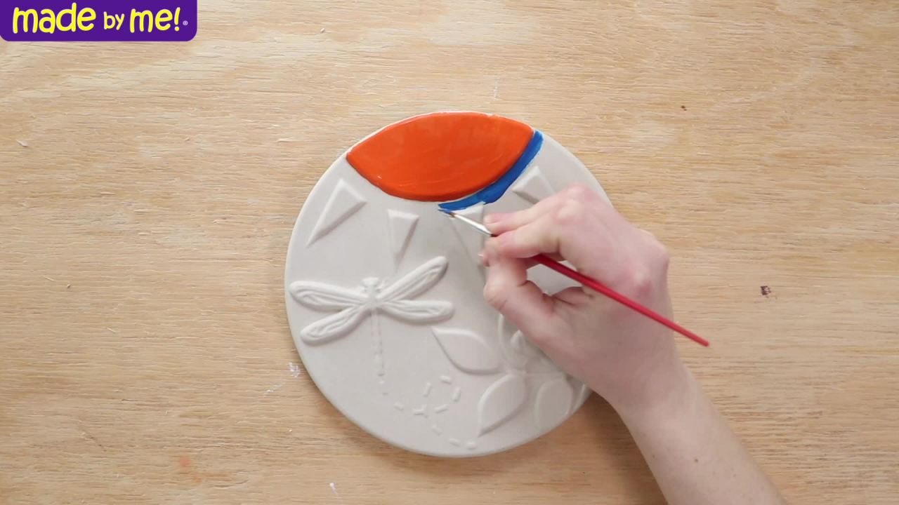 thumbnail video image 3 of (4 pack) Made By Me Mix & Mold Stepping Stone Kit, Boys and Girls, Child, Ages 6+, 3 of 10