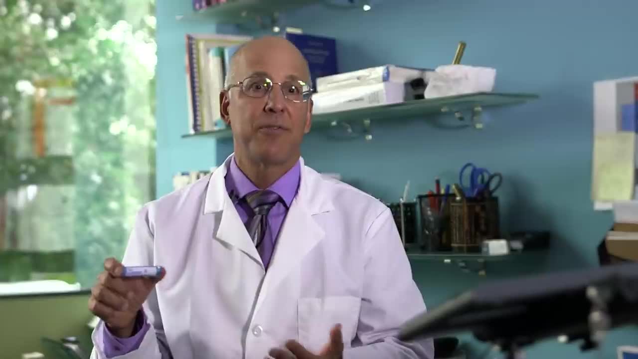 thumbnail video image 2 of Boiron Rhus Tox 200CK, Homeopathic Medicine for Joint Pain Improved By Motion, 80 Pellets, 2 of 12