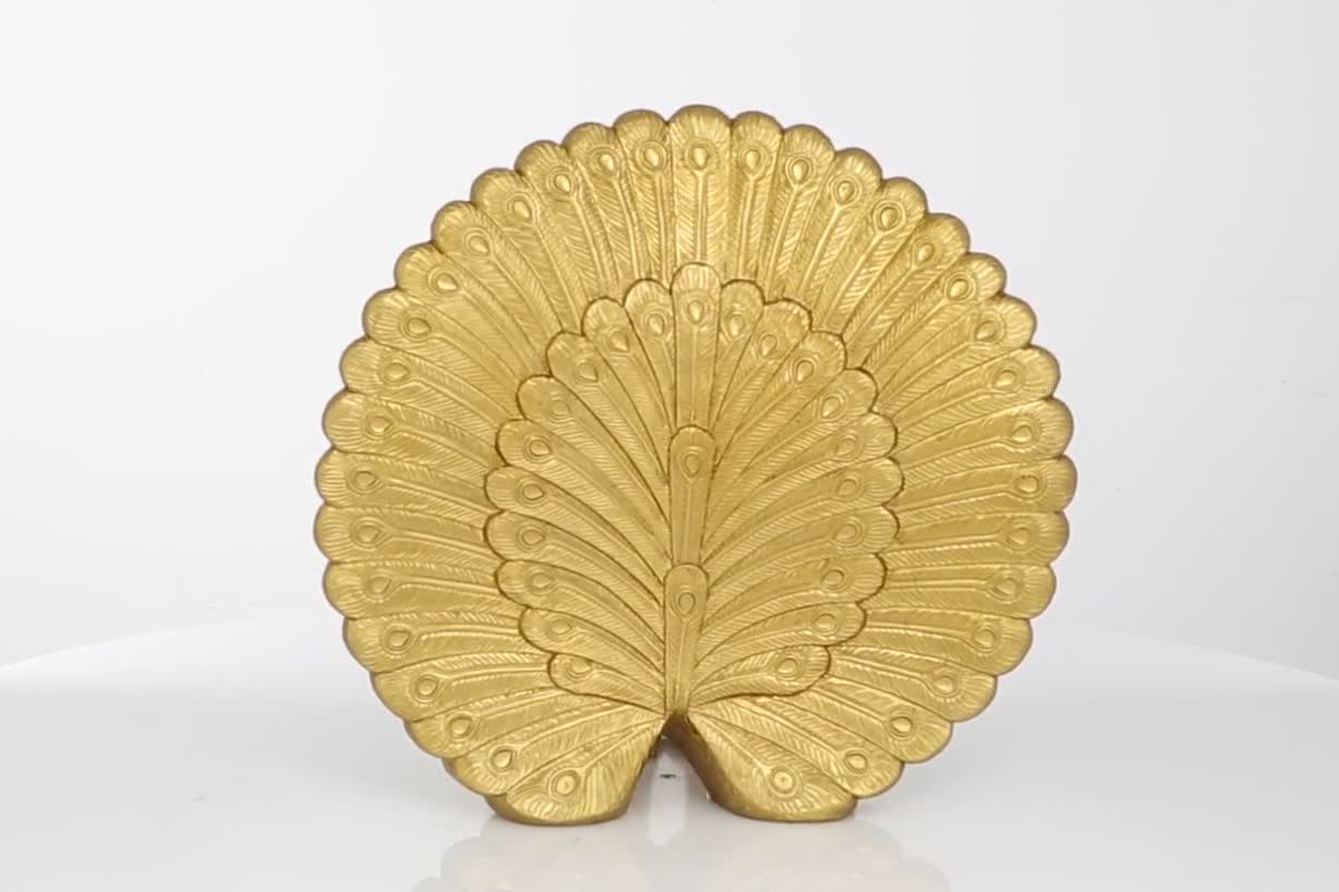 thumbnail video image 2 of DecMode Gold Polystone Glam Sculpture, 2 of 8