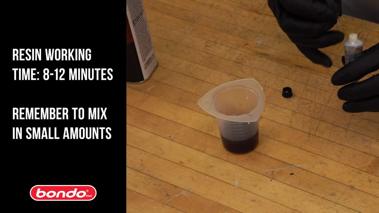 thumbnail video image 2 of Bondo Fiberglass Resin Repair Kit, 00420, 0.45 Pint, 2 of 9
