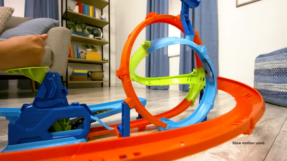 thumbnail video image 2 of Hot Wheels Stunt Tracks Rapid Launch Cyclone Track Set & 1:64 Scale Die-Cast Toy Car, 2 of 7