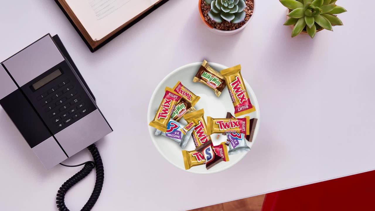 thumbnail video image 2 of (3 pack) Mars Mixed Snickers, Twix, Milky Way, & 3 Musketeers Minis Chocolate Bars - 19.49 oz Bulk Bag, 2 of 15