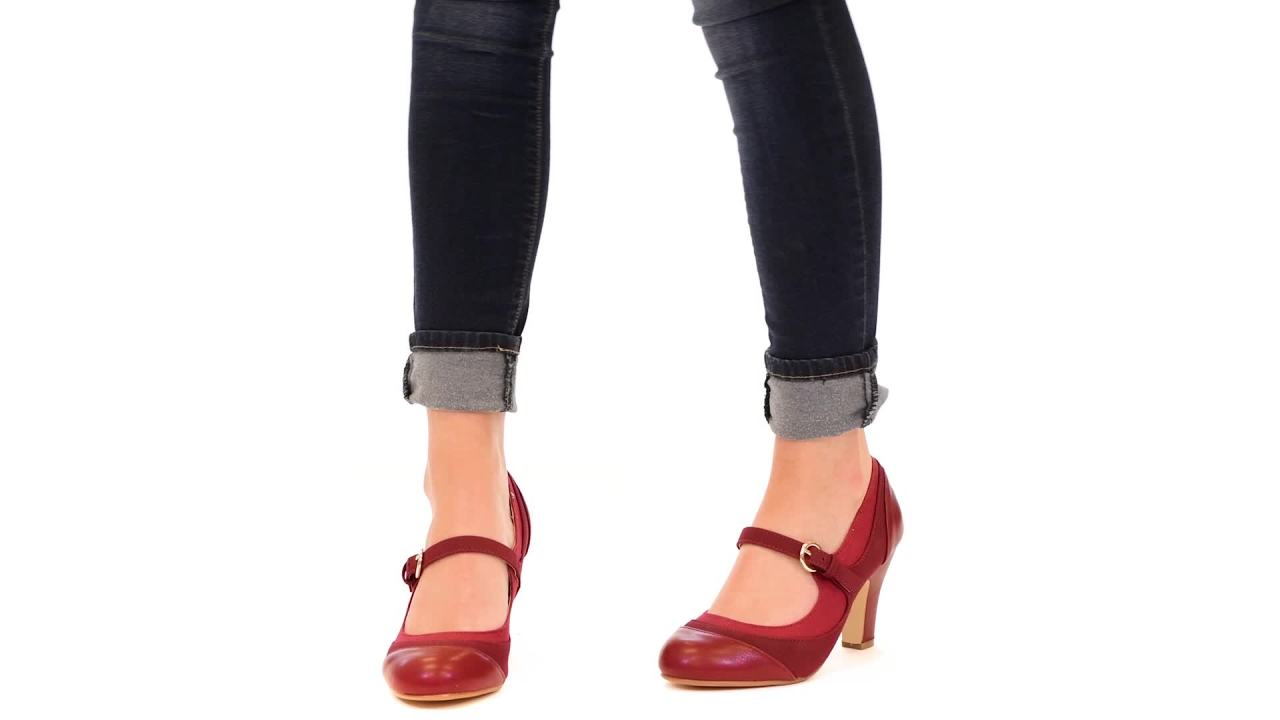 thumbnail video image 2 of Journee Womens Siri Round Toe Block Heel Mary Jane Pumps, Widths Available, 2 of 10