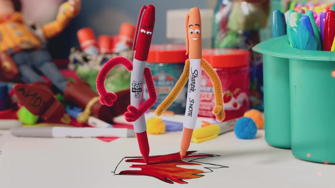thumbnail video image 2 of Sharpie S-Note Creative Highlighters, Toy Story 5 Packaging, Chisel Tip, Assorted, 24 Count, 2 of 10