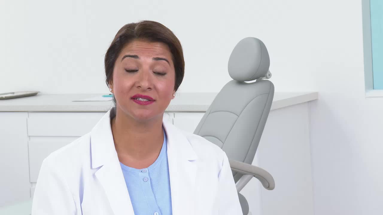 thumbnail video image 3 of Sensodyne Sensitivity & Gum Sensitive Toothpaste, 3.4 Oz, Mint Flavor, for Adults, 3 of 16