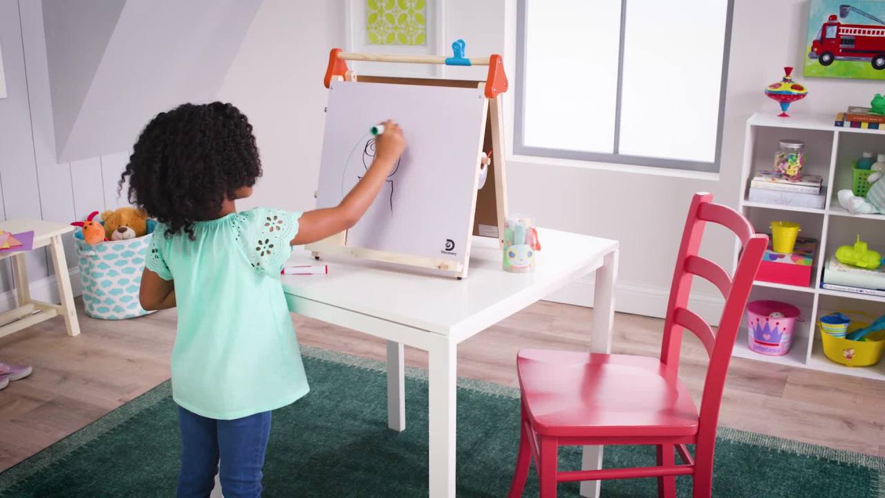 thumbnail video image 2 of Discovery Kids Tabletop Easel 3-In-1 Art Center, with Whiteboard, Chalkboard And Paper Surfaces, 2 of 12