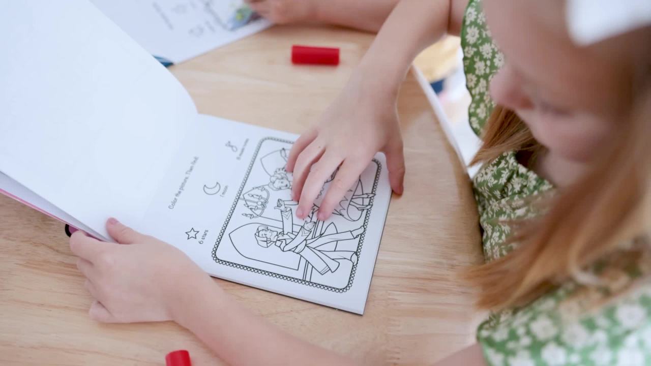 thumbnail video image 2 of Melissa & Doug On the Go ColorBlast! Activity Book - Princess (24 Pages) - FSC Certified, 2 of 10