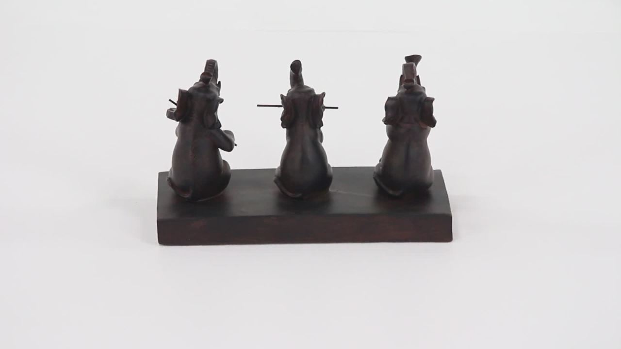 thumbnail video image 2 of Crazy Ps Musical Elephants, 2 of 5