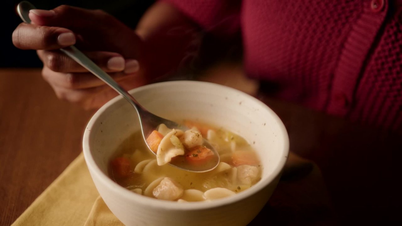 thumbnail video image 2 of Campbell's Homestyle New England Clam Chowder Soup, 16.3 oz Can, 2 of 15