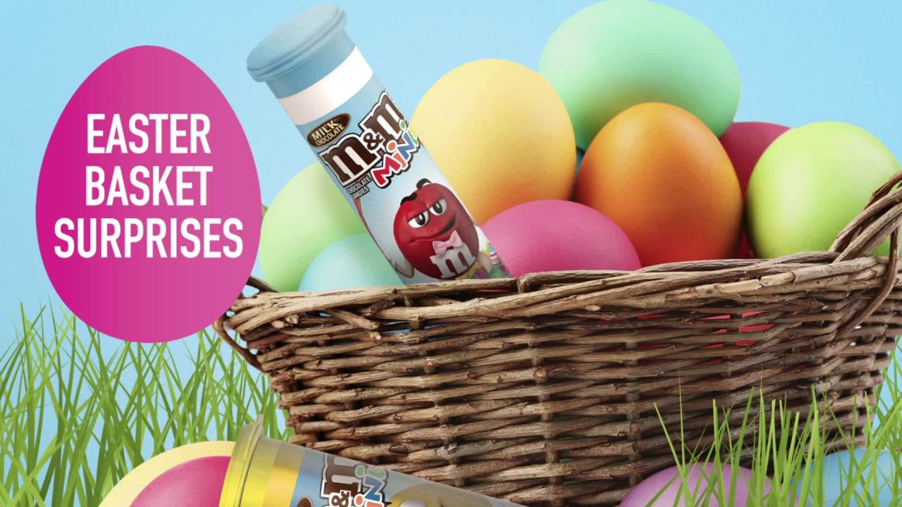 thumbnail video image 2 of M&M's Minis Milk Chocolate Easter Basket Candy - 1.77 oz Mega Tube, 2 of 13