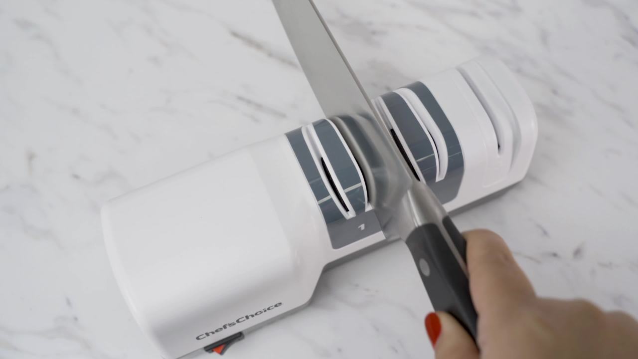 thumbnail video image 2 of Chef'sChoice 3 Stage White Hybrid Knife Sharpener for 20 Degree Straight Edge and Serrated Knives, 2 of 9