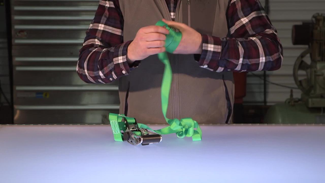 thumbnail video image 2 of SmartStraps 1 in. x 12 ft. Green RatchetX Standard Duty Ratchet Tie Down Straps, Padded Handle, 500 lb. Safe Work Load - 4 Pack, 2 of 17