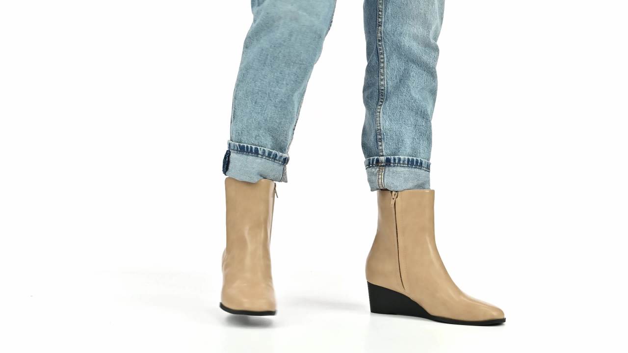 thumbnail video image 2 of Journee Womens Kylo Stacked Wedge Heel Soft Square Toe Booties, 2 of 10