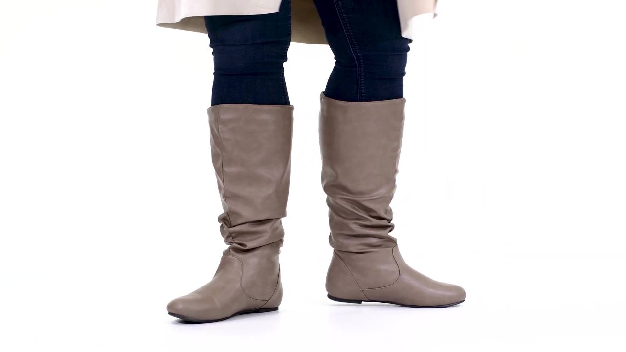 thumbnail video image 2 of Journee Womens Jayne Extra Wide Calf Round Toe Riding Boots, 2 of 10