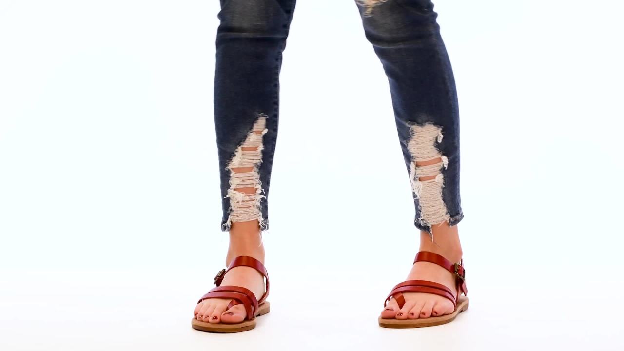 thumbnail video image 2 of Women's Journee Collection Vasek Flat Thong Sandal Black Faux Leather 12 M, 2 of 7